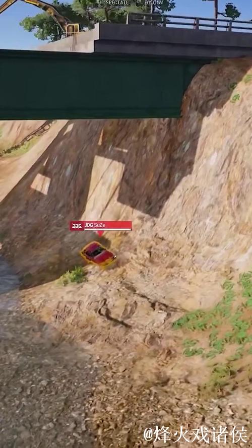 PUBG赛事官方社媒更新：翻车再撞车